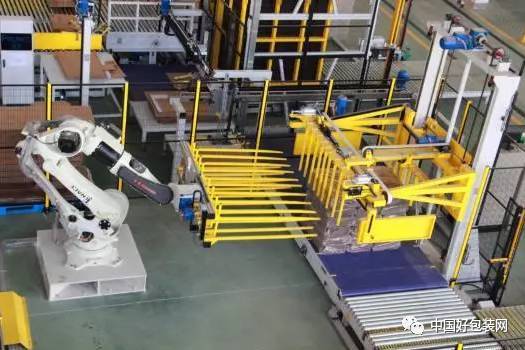 无人工厂模式探索 两条流水线仅8人在岗，这家印包厂的技术研发之道值得借鉴